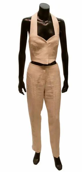 10. yüzyıldan kalma eski moda terzilik.