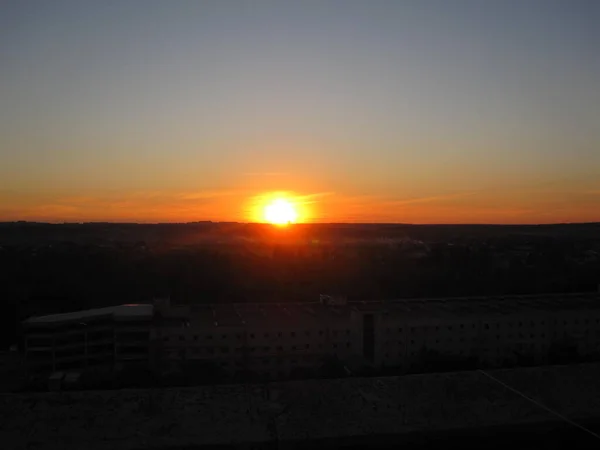 Horizon Czerwonym Jasnym Zachodem Słońca — Zdjęcie stockowe