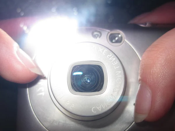 Obiettivo Fotocamera Canon Con Flash — Foto Stock