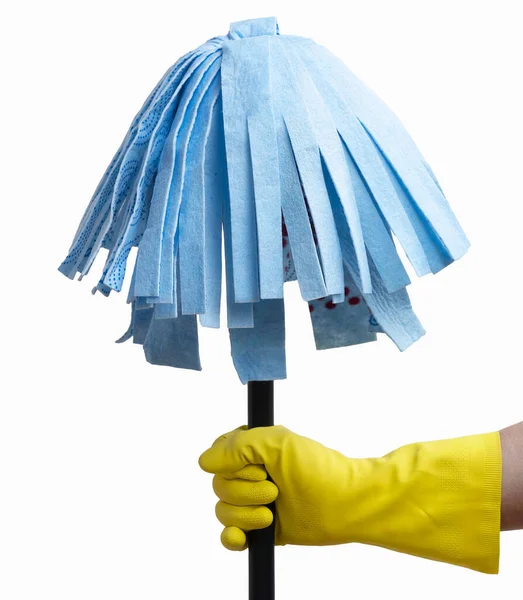 黄色い手袋の掃除婦がモップを持ってる — ストック写真