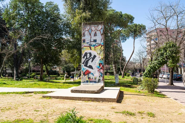 Tirana Albánie Března Pohled Postbllok Kontrolní Stanoviště Památník Centru Města — Stock fotografie