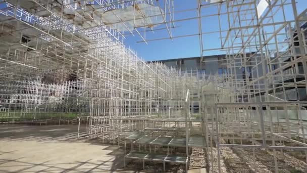 Tirana Albania Marzo 2023 Reja Nube Una Instalación Arte Moderno — Vídeo de stock
