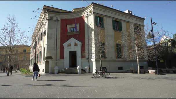 Tirana Albanien März 2023 Außenansicht Des Hauptgebäudes Des Ministeriums Für — Stockvideo