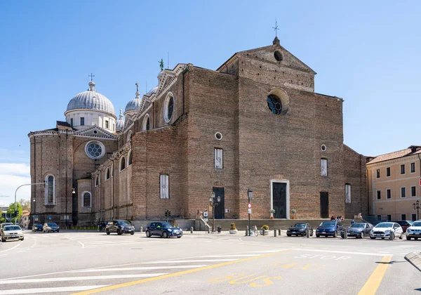 Padua Italien April 2023 Außenansicht Der Benediktinerabtei Santa Giustina Stadtzentrum — Stockfoto