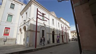 Padua, İtalya. Nisan 2023 Altinate Kültür Merkezi binasının dış görüntüsü, San Gaetano şehir merkezinde.