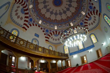 Sofya, Bulgaristan. Mayıs 2023. Banya Başhi Camii 'nin şehir merkezindeki iç manzarası