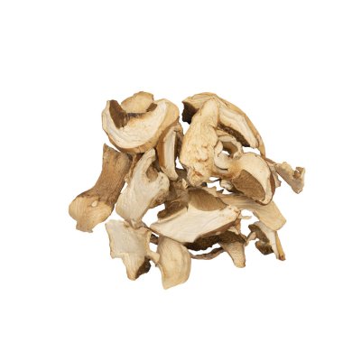 Şeffaf bir arkaplanda kurutulmuş mantar.