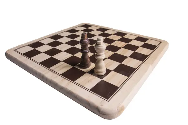 チェスマンは透明な背景のチェスボードに配置しました — ストック写真