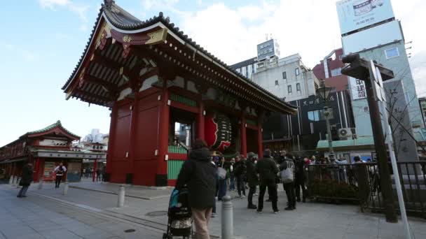 Токио Япония Января 2024 Года Медленный Клип Толпы Посетителей Перед — стоковое видео