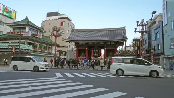 Tokio Japan Januari 2024 Menigte Bezoekers Voor Kaminarimon Grote Meter — Stockvideo