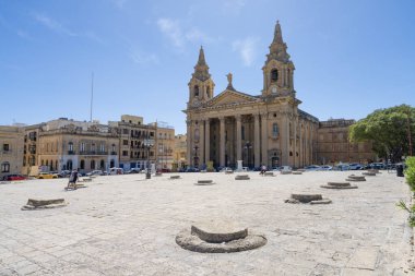 Valletta, Malta, 3 Nisan 2024. Floriana 'daki San Publio kilisesi.
