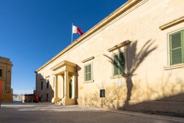 Valletta, Malta, Nisan 03, 2024 Adalet Bakanlığı 'nın şehir merkezindeki genel merkezi hakkında dış görüş.