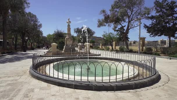 Valletta Malta Aprile 2024 Fontana All Ingresso Dei Giardini Del — Video Stock