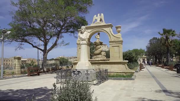 Valletta Malta Aprile 2024 Monumento Giuseppe Scicluna Nei Giardini Del — Video Stock