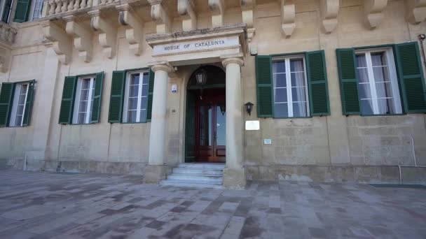 Valletta Malta Abril 2024 Vista Externa Casa Catalunha Sede Ministério — Vídeo de Stock