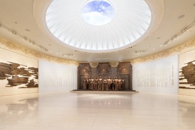 Şangay, Çin. 8 Ocak 2025. Çin Komünist Partisi Müzesi Birinci Ulusal Kongresi 'nin şehir merkezindeki yeri.