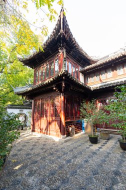 Şangay, Çin. 8 Ocak 2025. Ming Hanedanlığı 'nın Jiang döneminde inşa edilen Yu bahçesinin iç mimarisi (1559)).