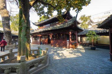 Şangay, Çin. 8 Ocak 2025. Ming Hanedanlığı 'nın Jiang döneminde inşa edilen Yu bahçesinin iç mimarisi (1559)).