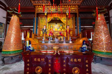 Şangay, Çin. 8 Ocak 2025. Şehir merkezindeki Taoist Şehir Tapınağı 'nın iç manzarası.