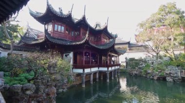 Şangay, Çin. 8 Ocak 2025. Ming Hanedanı 'nın Jiang döneminde inşa edilen Yu bahçesinin iç mimari görüşü (1559)).