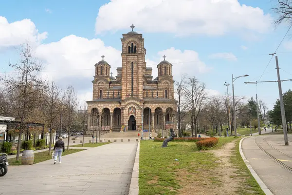 Belgrad, Sırbistan. 22 Mart 2025. Şehrin tarihi merkezindeki St. Mark Ortodoks Kilisesi 'nin dış görünüşü.