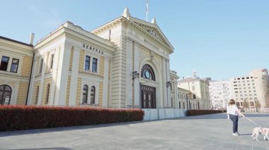 Belgrad, Sırbistan. 21 Mart 2025. Şehir merkezindeki eski tren istasyonu.