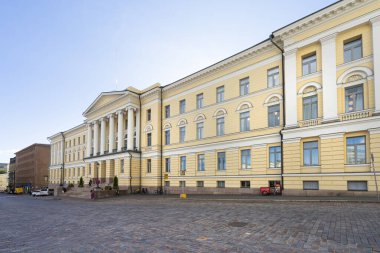 Helsinki, Finlandiya. 26 Ağustos 2025. Başbakanın şehir merkezindeki ofisinin panoramik görüntüsü