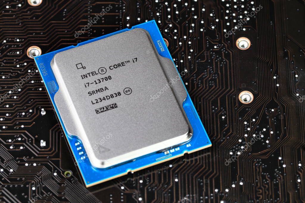 Intel CPU central processor unit Core i7 13700 in 13th generation, Products formerly Raptor Lake, come in FCLGA1700 Socket.