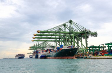 Singapur konteynır terminali, Asyalı liman ve küresel ticareti modernize etti.