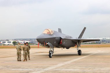 Lockheed Martin F35 Lightning II Multirole saldırı uçağı Tayland 'da hava gösterisinde..