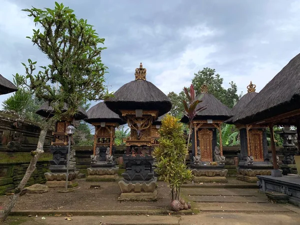 Templo Lugar Sagrado Para Colocar Antepassados Cultura Balinesa Chama Padmasana — Fotografia de Stock