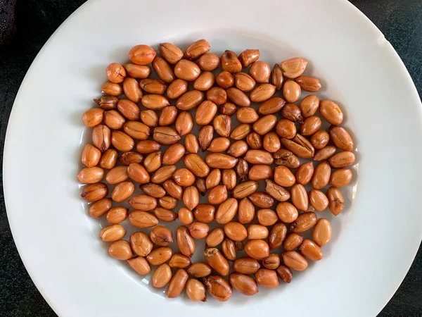 Kacang Goreng Untuk Menemani Lauk Latar Belakang Makanan Lokal — Stok Foto