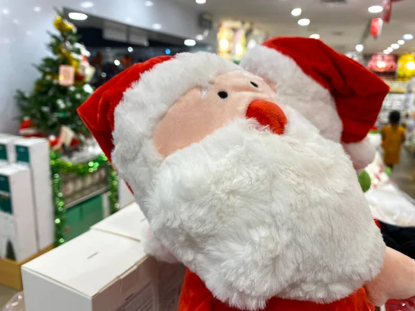 Santa Claus Doll Rows Santa Claus Dolls Shop Shelf Welcoming — Stock Photo, Image