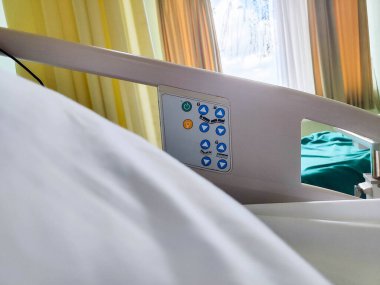 Hastane hasta yatağı. Hastane konsepti için iyi bir illüstrasyon