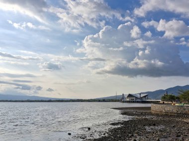 Bima, Batı Nusa Tenggara (26 Ekim 2024): Bima City 'deki Amahami Sahili.