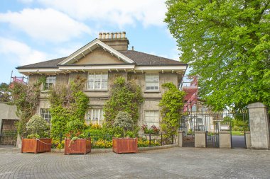 İrlanda, Dublin 'deki Ulusal Botanik Bahçesinin Girişi