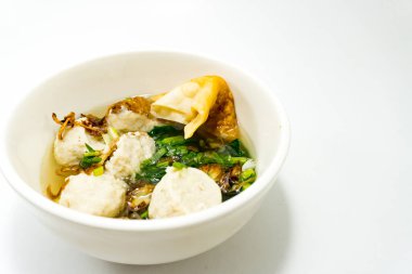 Çin yemeği beyaz kase