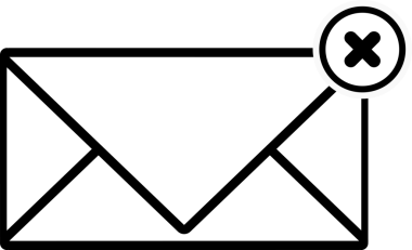 beyaz arkaplanda izole edilmiş çapraz işaretli düz biçim simgesine sahip simge e- posta, ileti, zarf