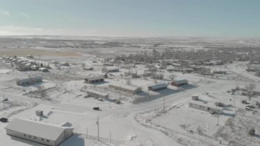 Merkezi Su Kulesi ile Pine Ridge Kızılderili Bölgesi 'nde Sakin Kış Sahnesi