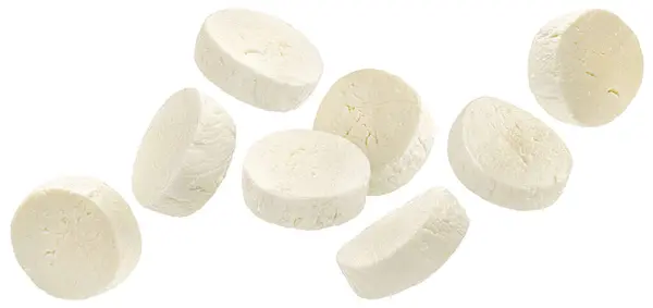 Fliegende Mozzarella Käsescheiben Isoliert Auf Weißem Hintergrund Mit Clipping Pfad — Stockfoto