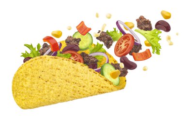 Meksika taco malzemeleri, mısır tortilla dürümü. Düşen et ve sebzelerle dolu. Beyaz arka planda izole edilmiş.