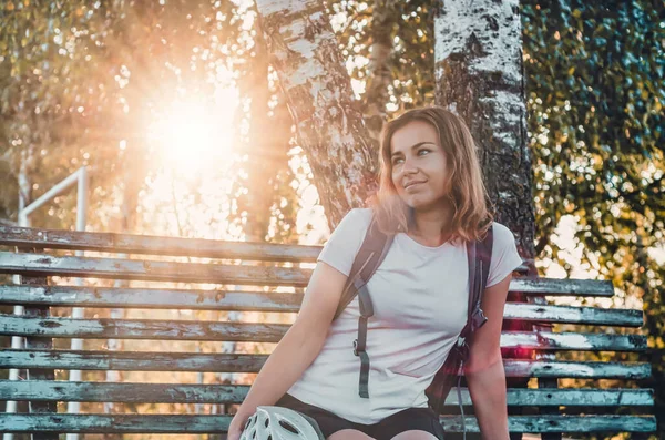 Cheerful Pretty Girl Resting Bench Background Sun — Stock Photo, Image