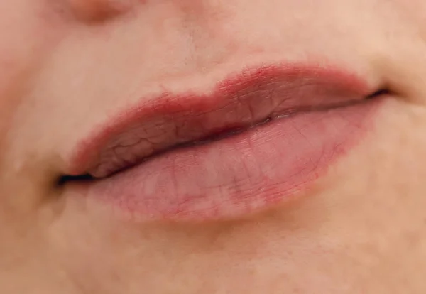 Weibliche Lippen Nahaufnahme Glatte Haut — Stockfoto