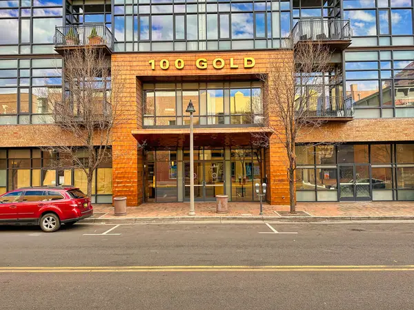 stock image ALBUQUERQUE, NEW MEXICO, USA - March 8, 2023. View of city Albuquerque, offices and buildings. Sign 100 gold