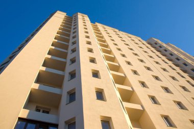 arka plan gökyüzü üzerinde bina yeni yüksek katlı