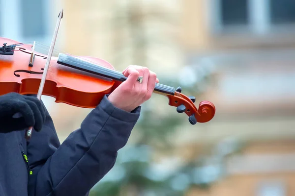 Straßenmusiker Spielt Geige Musikalische Kreativität Streichinstrument Für Streichinstrumente — Stockfoto