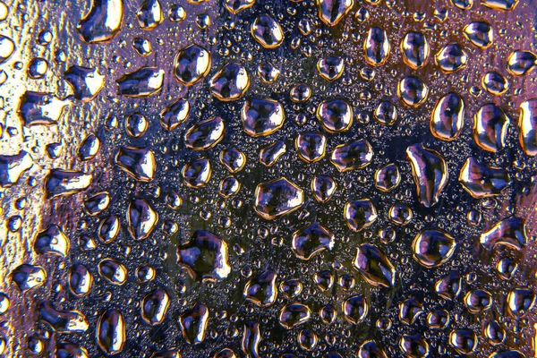 Droppar Vatten Färgad Bakgrund Abstrakt Struktur — Stockfoto