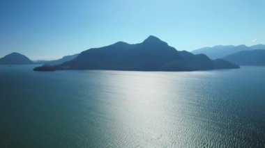 Howe Sound 'daki British Columbia Anvil Adası Havalimanı