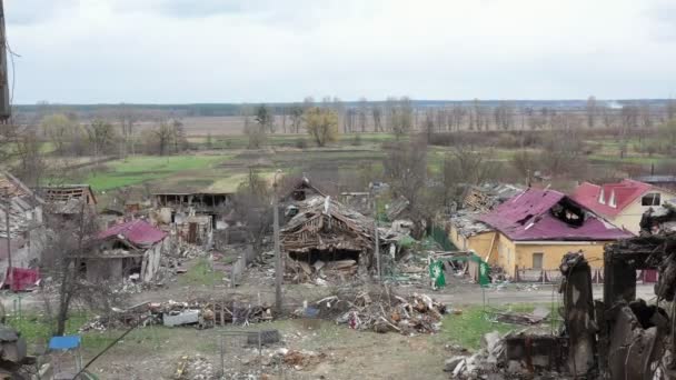 Borodyanka Zerstörte Wohnhaus Nach Russischer Invasion April 2022 Hochwertige Filmdrohne — Stockvideo