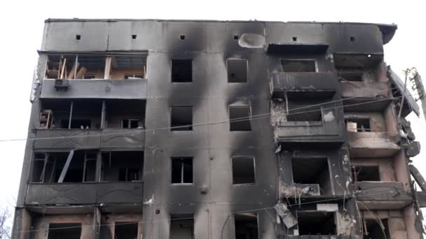 Durch Eine Russische Granate Verbrannte Ein Mehrstöckiges Gebäude Krieg Der — Stockvideo